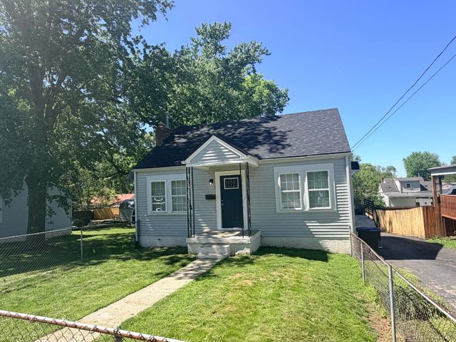 216 Laffoon Drive, Frankfort, KY 40601