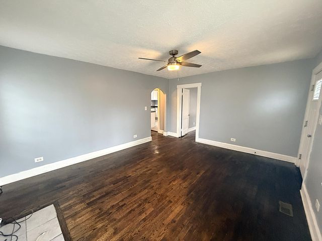 216 Laffoon Drive, Frankfort, KY 40601