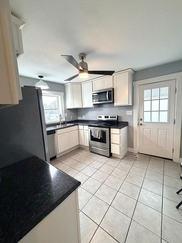 216 Laffoon Drive, Frankfort, KY 40601