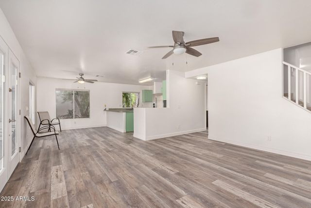 1226 E WAHALLA Lane, Phoenix, AZ 85024