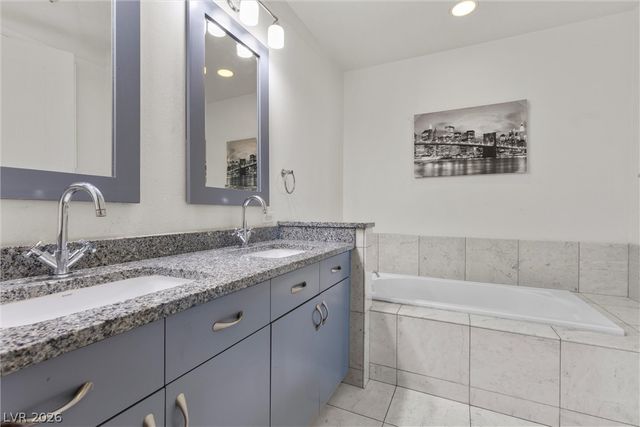4575 Dean Martin Drive 1103, Las Vegas, NV 89103