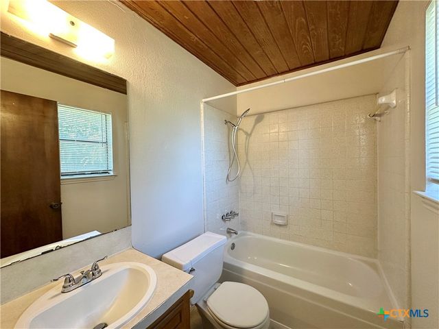 2101 Lamplight Drive, Killeen, TX 76543