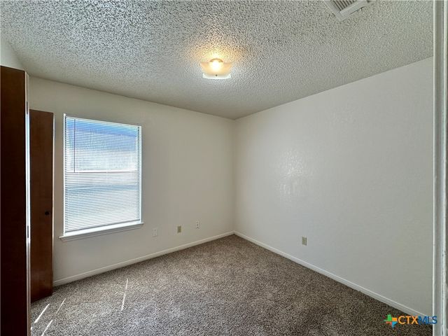 2101 Lamplight Drive, Killeen, TX 76543