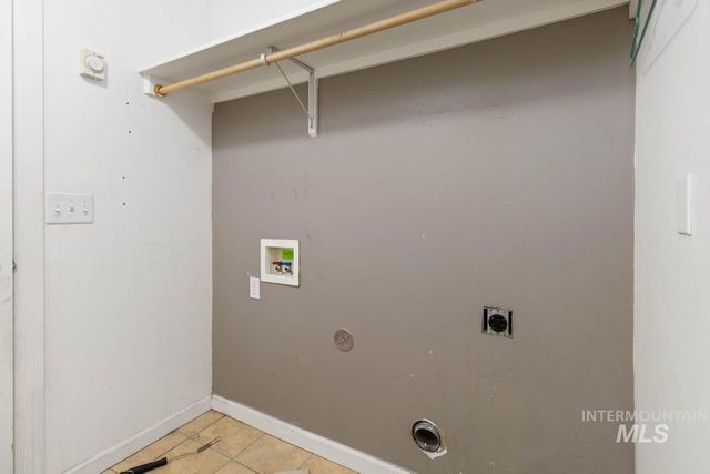 8675 W Carnegie St, Boise, ID 83709