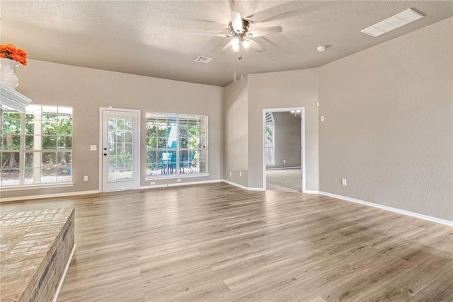 1909 Cherokee Trail, Choctaw, OK 73020