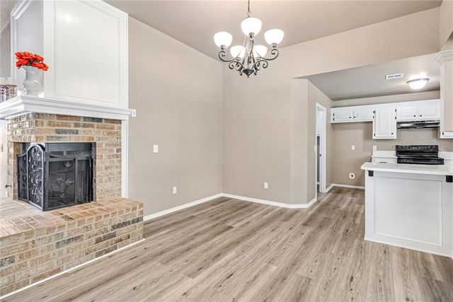 1909 Cherokee Trail, Choctaw, OK 73020