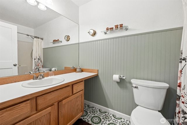 10149 Albany Park Lane SW, Rochester, WA 98579