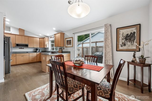 10149 Albany Park Lane SW, Rochester, WA 98579