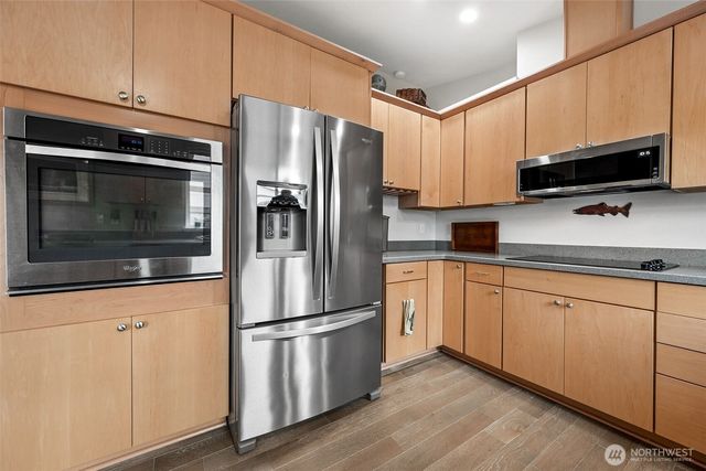 10149 Albany Park Lane SW, Rochester, WA 98579