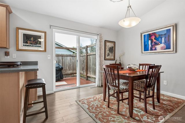 10149 Albany Park Lane SW, Rochester, WA 98579