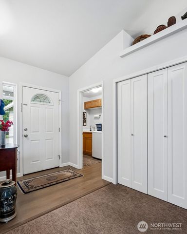 10149 Albany Park Lane SW, Rochester, WA 98579