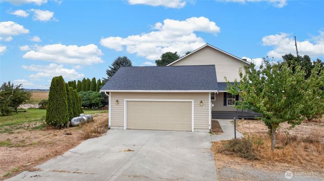 12035 Downey Road, La Conner, WA 98257