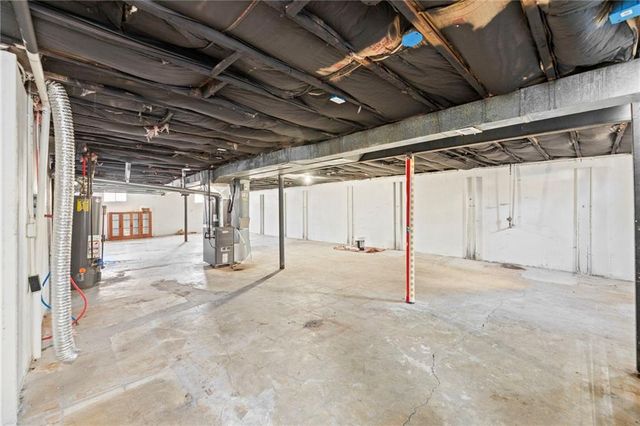 11812 E 56th Terrace, Kansas City, MO 64133