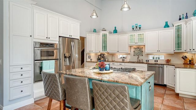 2098 PALM VIEW ROAD, Sarasota, FL 34240