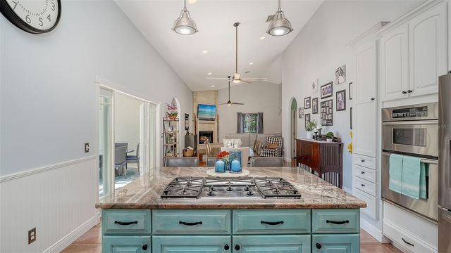 2098 PALM VIEW ROAD, Sarasota, FL 34240