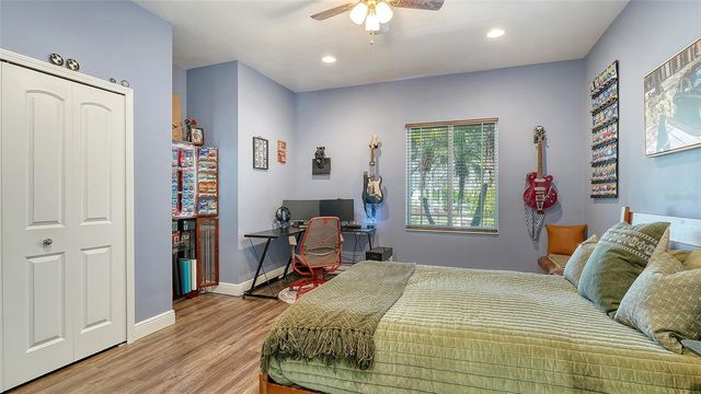 2098 PALM VIEW ROAD, Sarasota, FL 34240