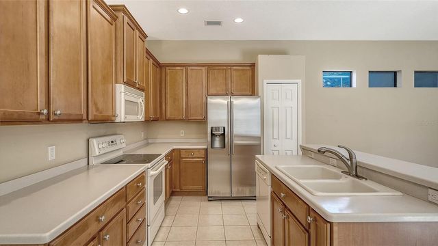 8146 INDIGO RIDGE TERRACE, Bradenton, FL 34201