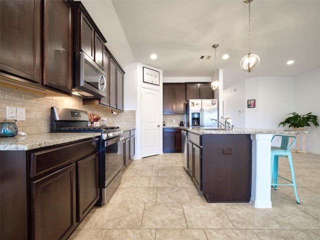 12629 Pirate Bend Drive, Texas City, TX 77568