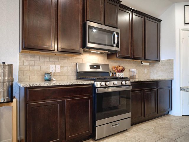 12629 Pirate Bend Drive, Texas City, TX 77568