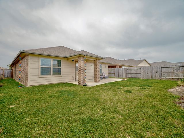 12629 Pirate Bend Drive, Texas City, TX 77568