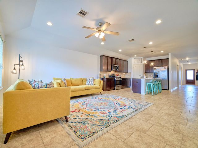 12629 Pirate Bend Drive, Texas City, TX 77568