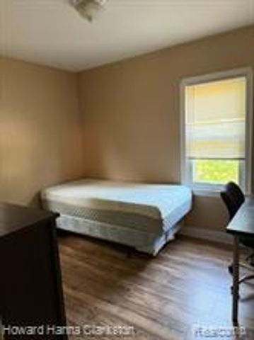 2001 Cartier Street, Flint, MI 48504