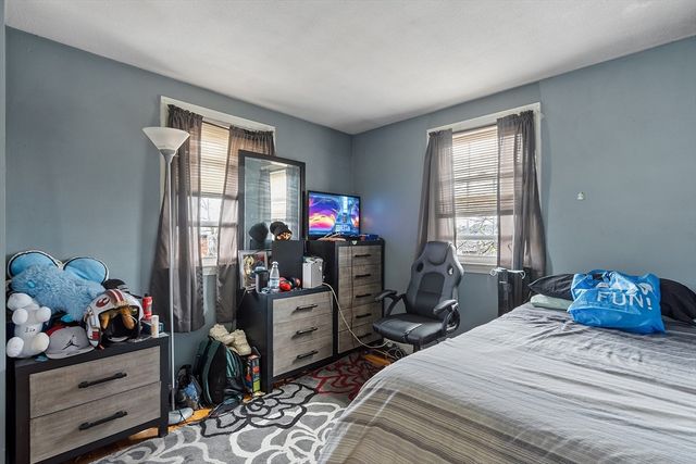 10 Everett Avenue, Boston, MA 02125