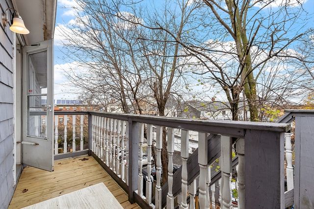 10 Everett Avenue, Boston, MA 02125