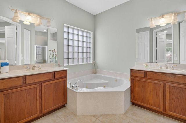 6604 Southport Drive, Boynton Beach, FL 33472
