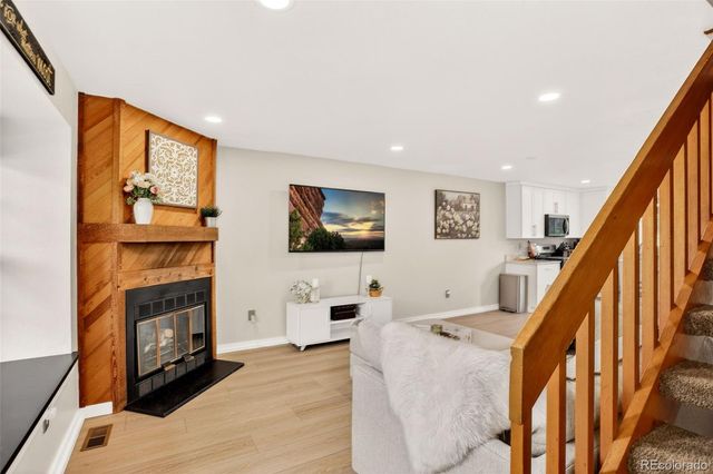 1228 S Flower Circle B, Lakewood, CO 80232