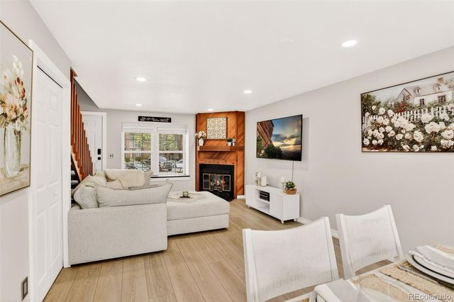 1228 S Flower Circle B, Lakewood, CO 80232