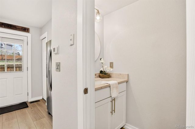 1228 S Flower Circle B, Lakewood, CO 80232