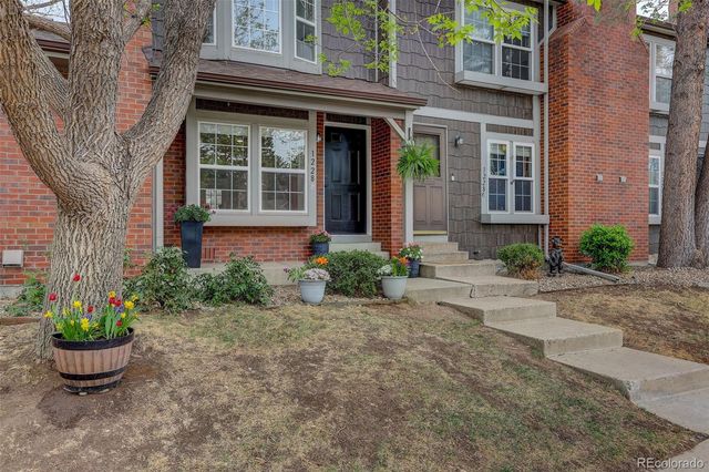 1228 S Flower Circle B, Lakewood, CO 80232
