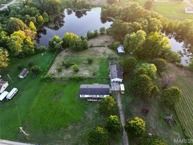 61 County Road 4705, Poplar Bluff, MO 63901