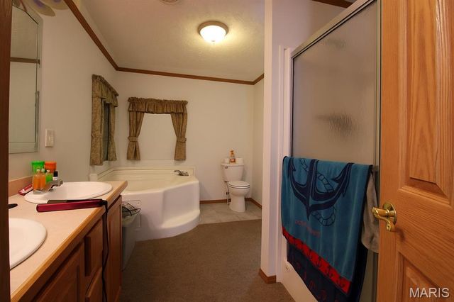 61 County Road 4705, Poplar Bluff, MO 63901