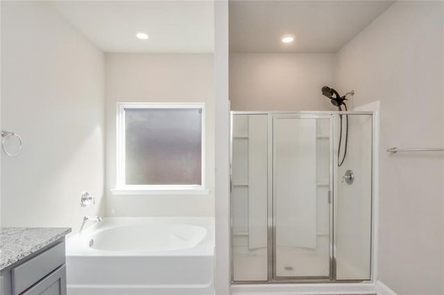 11513 Oak Alley S Drive, Grand Bay, AL 36541