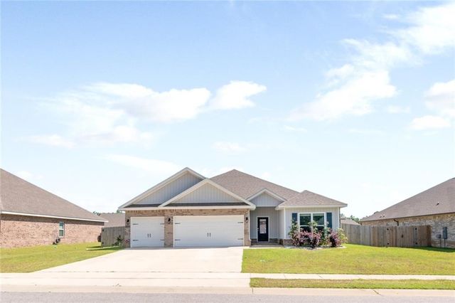 11513 Oak Alley S Drive, Grand Bay, AL 36541