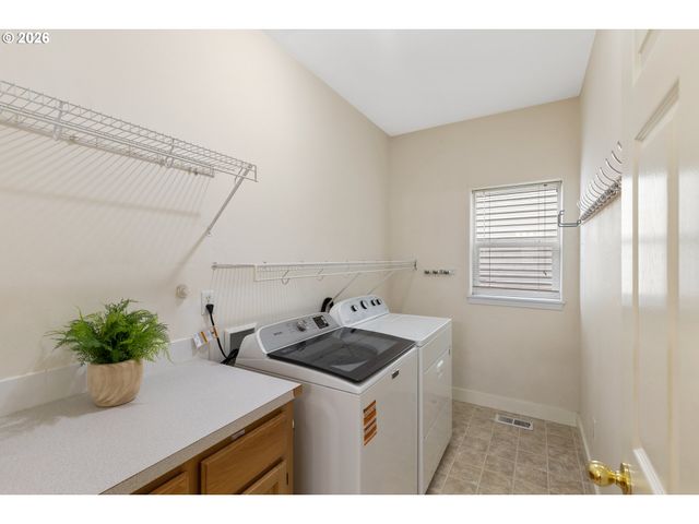 16183 Nw RYEGRASS St, Portland, OR 97229