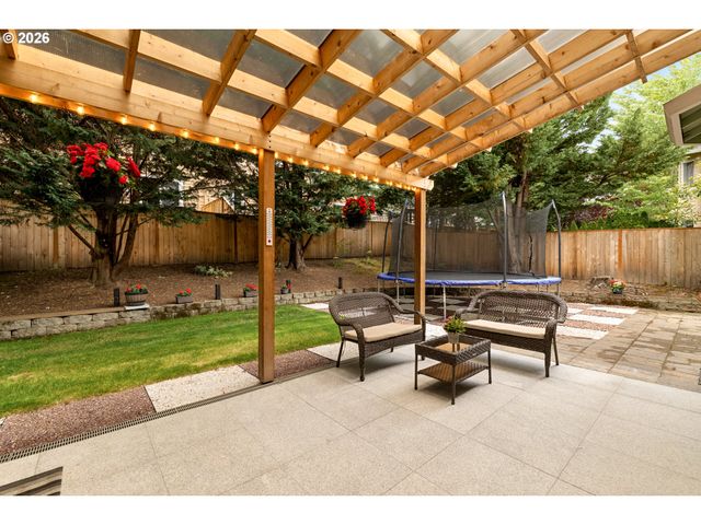 16183 Nw RYEGRASS St, Portland, OR 97229