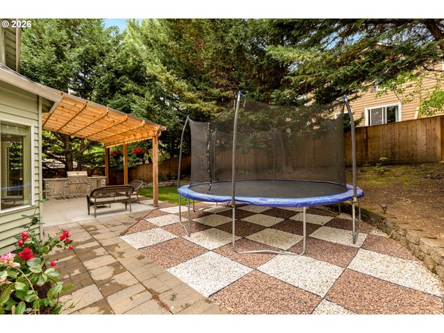 16183 Nw RYEGRASS St, Portland, OR 97229