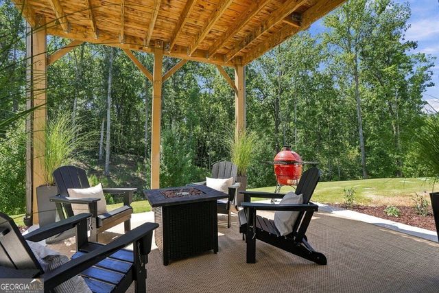 13390 Bishops Court, Roswell, GA 30075