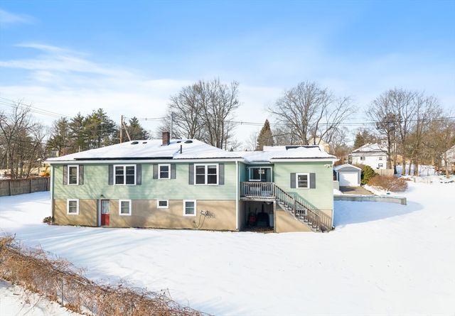 7 Saint Paul St, Fitchburg, MA 01420