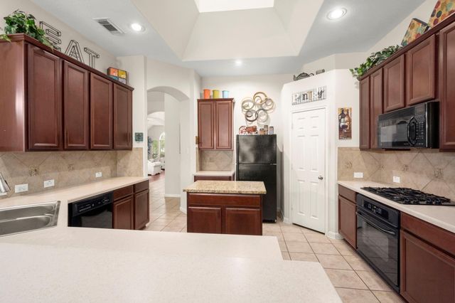 10026 Spring Rapid Way, Tomball, TX 77375