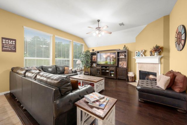 10026 Spring Rapid Way, Tomball, TX 77375