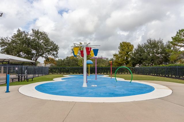 2225 Mangrove Bend Drive, League City, TX 77573