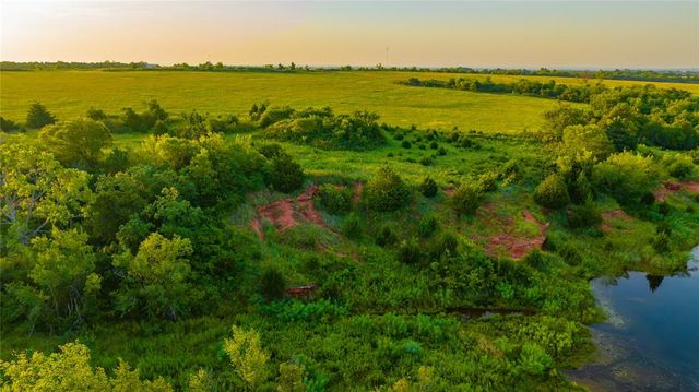 1330 Chestnut Cove, Goldsby, OK 73093
