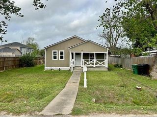 8230 Woodward Street, Houston, TX 77051