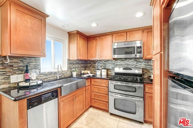 4591 Inglewood Boulevard 3, Culver City, CA 90230