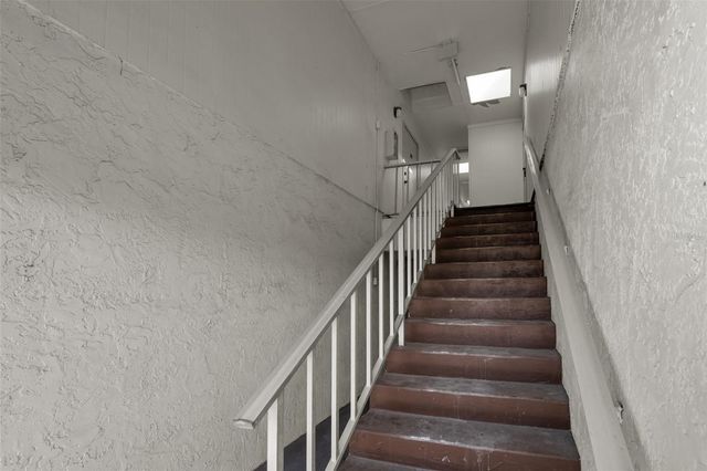 3421 TRICON LANE 22, Holiday, FL 34691