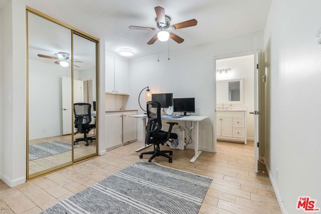 8740 Tuscany Avenue 207, Playa Del Rey (los Angeles), CA 90293
